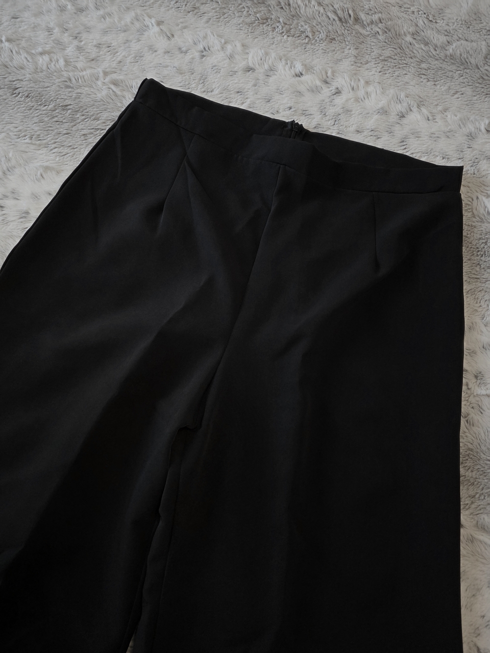 NEW -Boohoo Black Wide-Leg High-Waist Trousers -10 - Picture 3 of 7